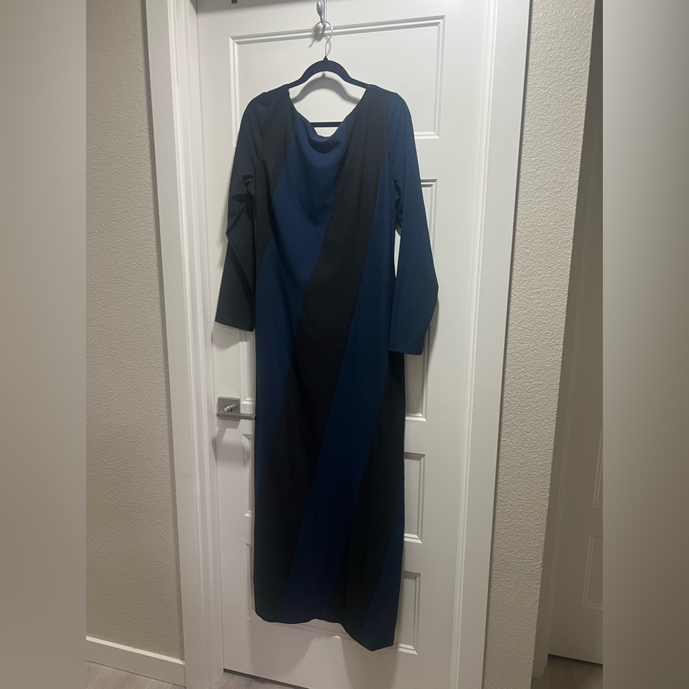 Hutch Long Sleeve Dress in Navy and Black
